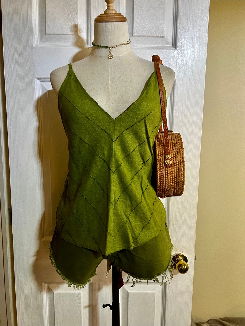 Lucidez By Marcia Azzi Wms Moss Green Linen Blend V Neck Striped Ring Top 36/S